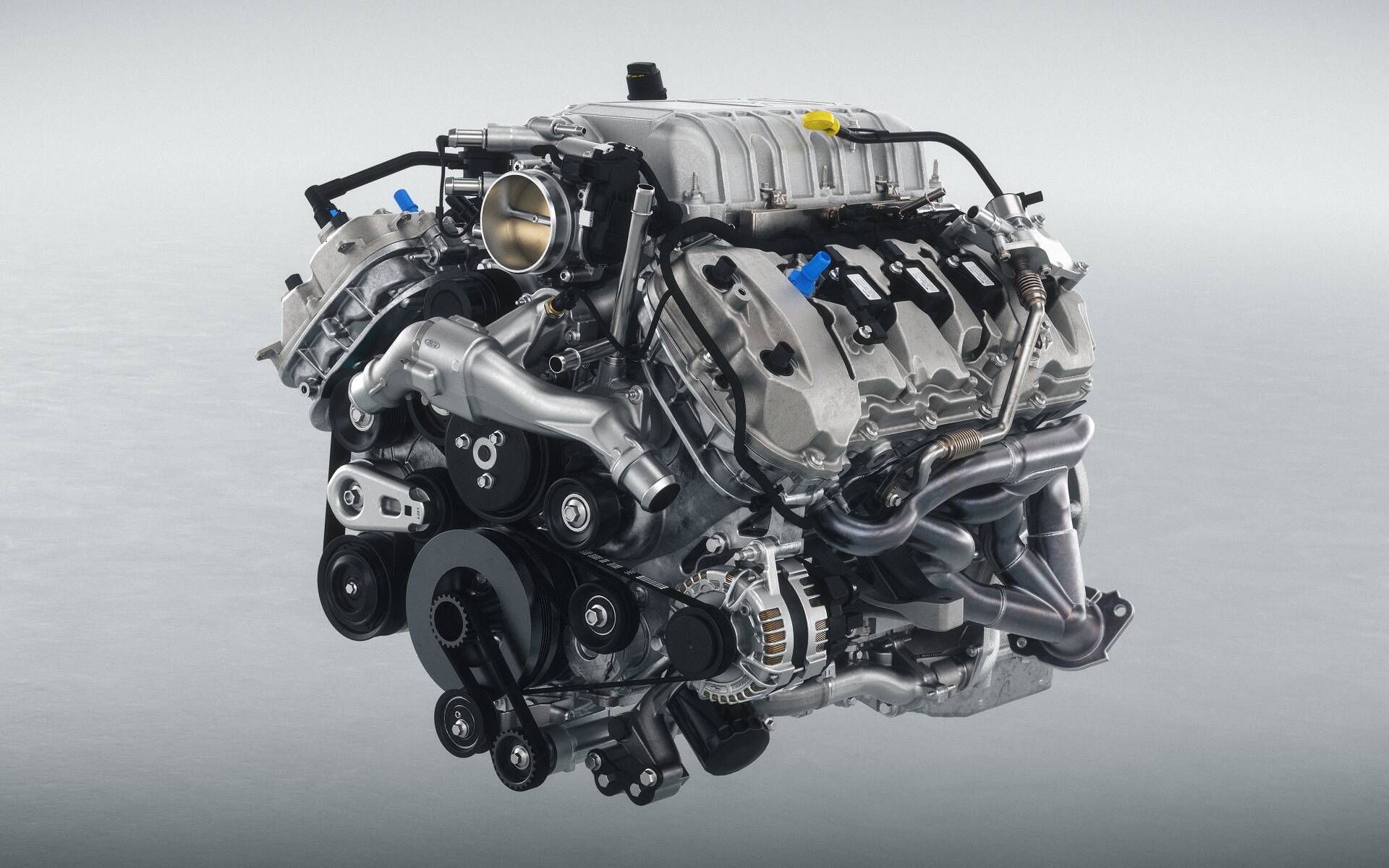 Ford Mustang GTD 2025 : une bête de circuit de plus de 800 chevaux… pour la route ! 585061-ford-mustang-gtd-2025-une-bete-de-circuit-de-plus-de-800-chevaux-pour-la-route