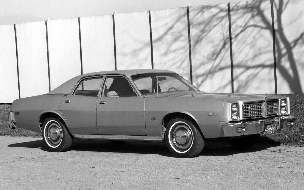 <p>Dodge Monaco 1978</p>