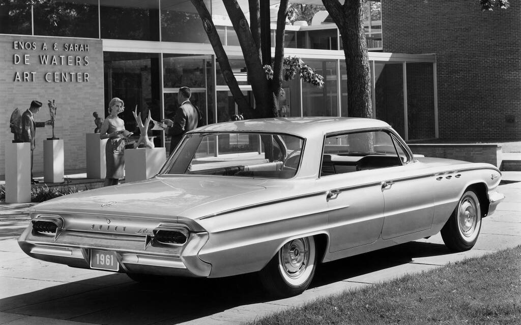 <p>Buick LeSabre 1960</p>