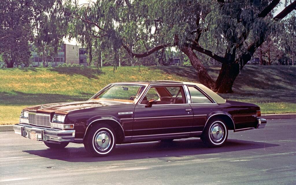 <p>Buick LeSabre 1977</p>