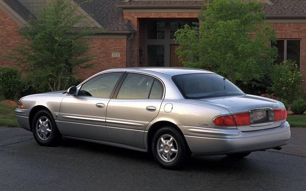 <p>Buick LeSabre 2000-2005</p>