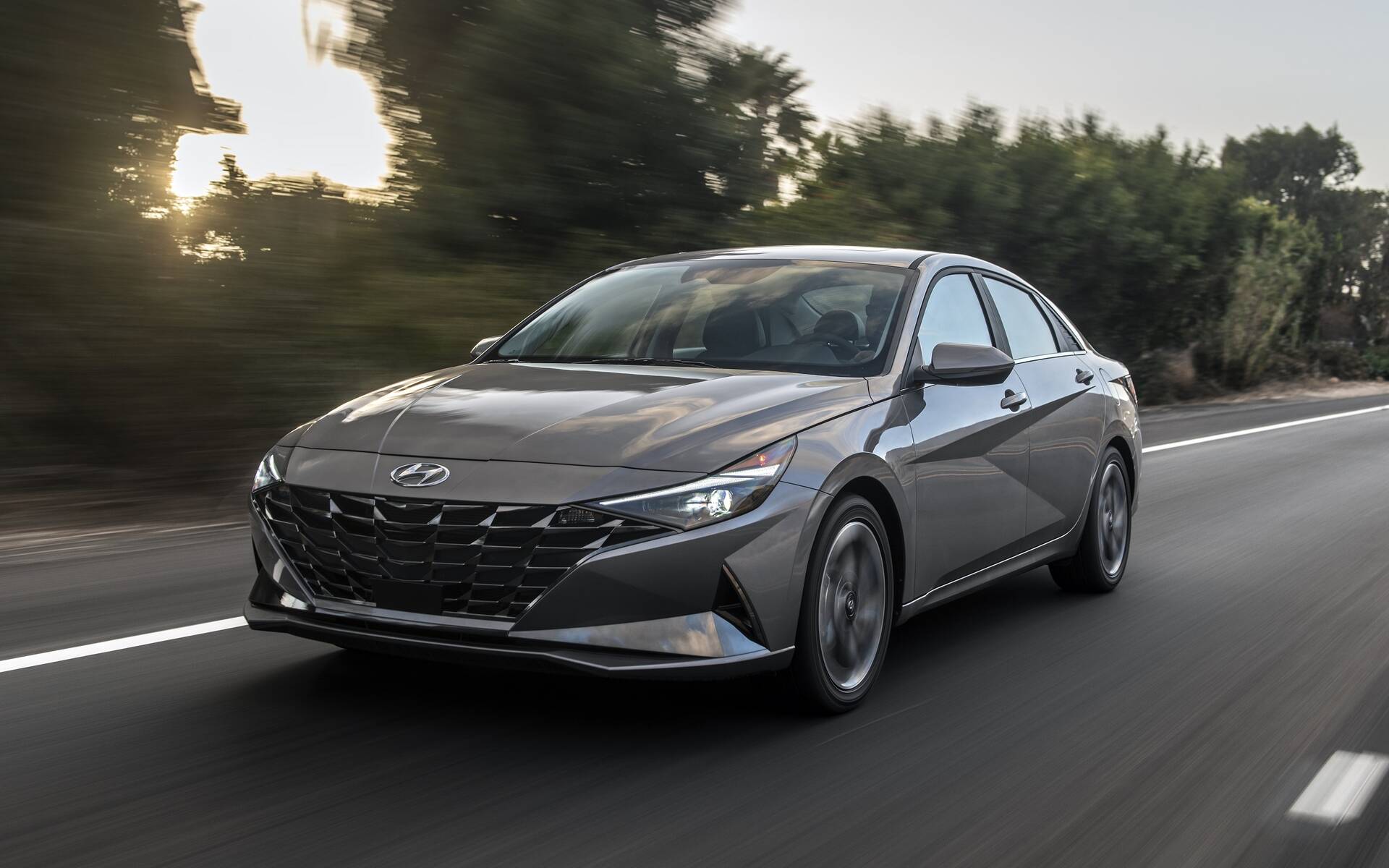 Hyundai Elantra Drivers Need to Watch Out for Unintended Acceleration - The  Car Guide