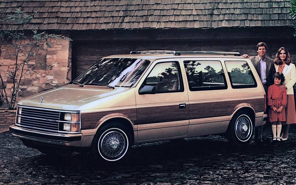 <p>Plymouth Voyager 1984</p>
