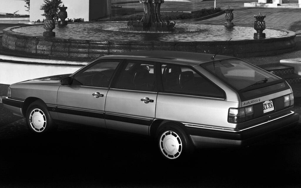 <p>Audi 5000&nbsp;1986</p>