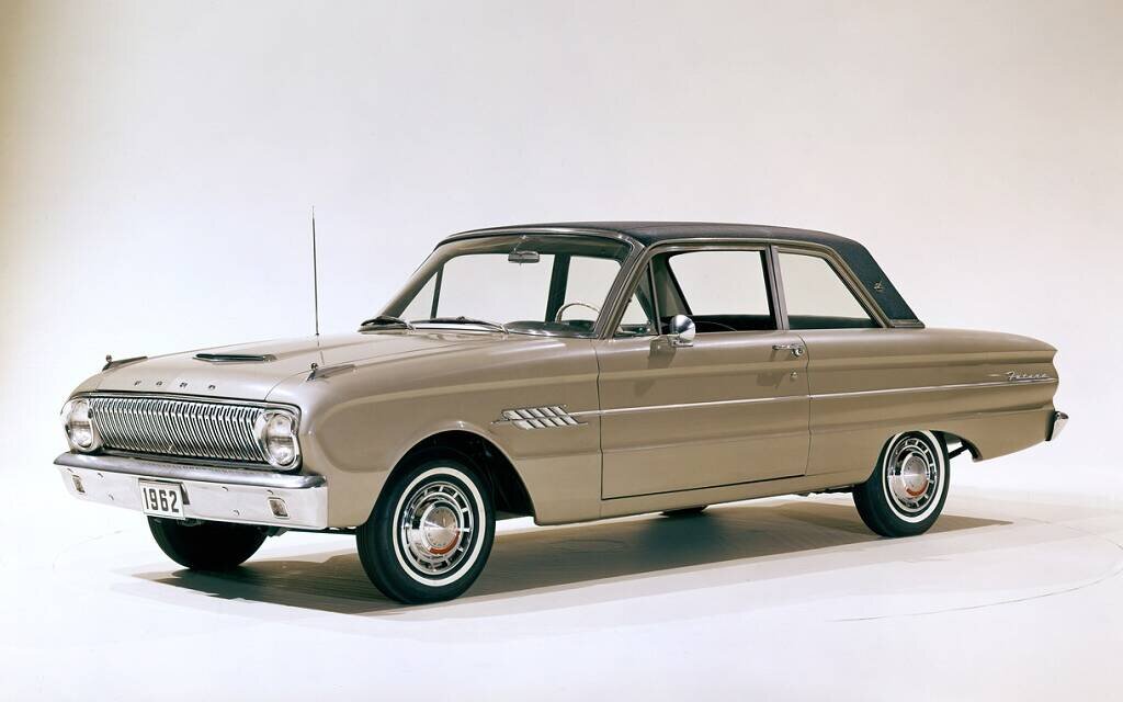 ford - Ford Falcon 1960-1970 : économique, mais pas que… 588237-ford-falcon-1960-1970-economique-mais-pas-que