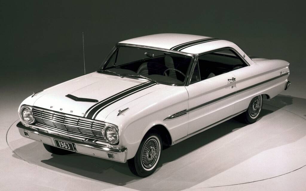 ford - Ford Falcon 1960-1970 : économique, mais pas que… 588241-ford-falcon-1960-1970-economique-mais-pas-que