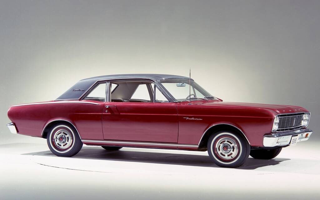 ford - Ford Falcon 1960-1970 : économique, mais pas que… 588251-ford-falcon-1960-1970-economique-mais-pas-que