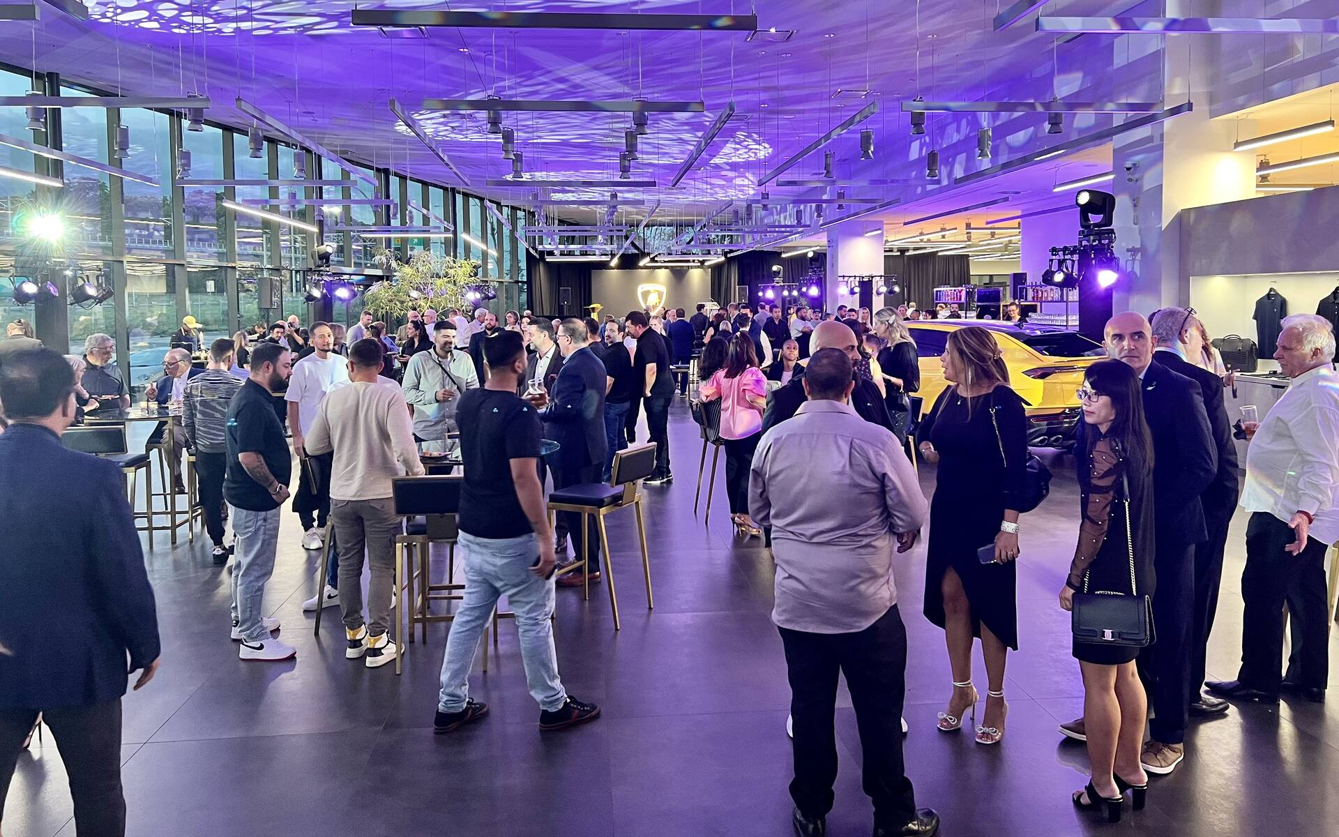 <p>Ouverture officielle de Lamborghini Montréal</p>