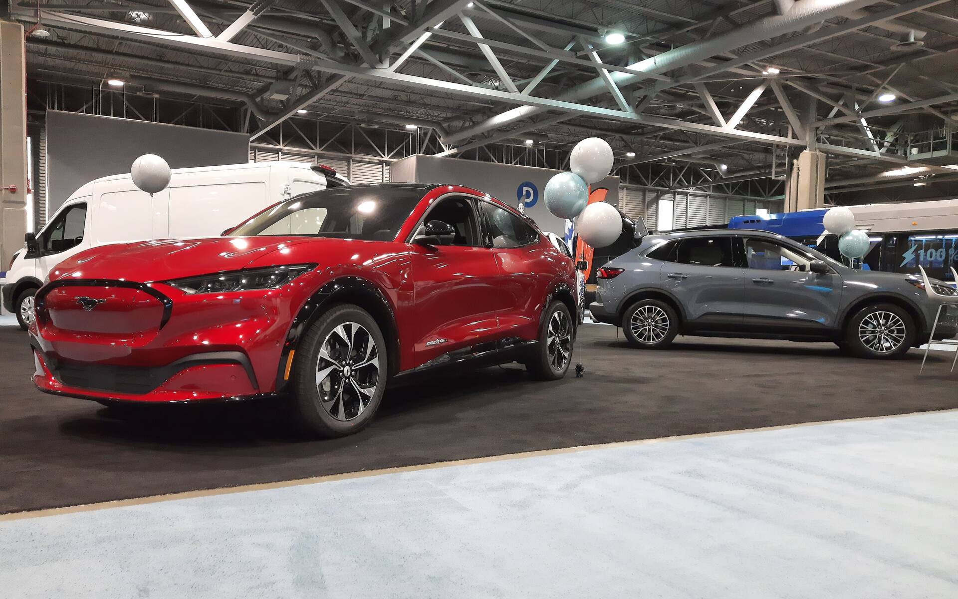 Le Salon du véhicule électrique de Québec 2023 en images 588550-le-salon-du-vehicule-electrique-de-quebec-2023-en-images