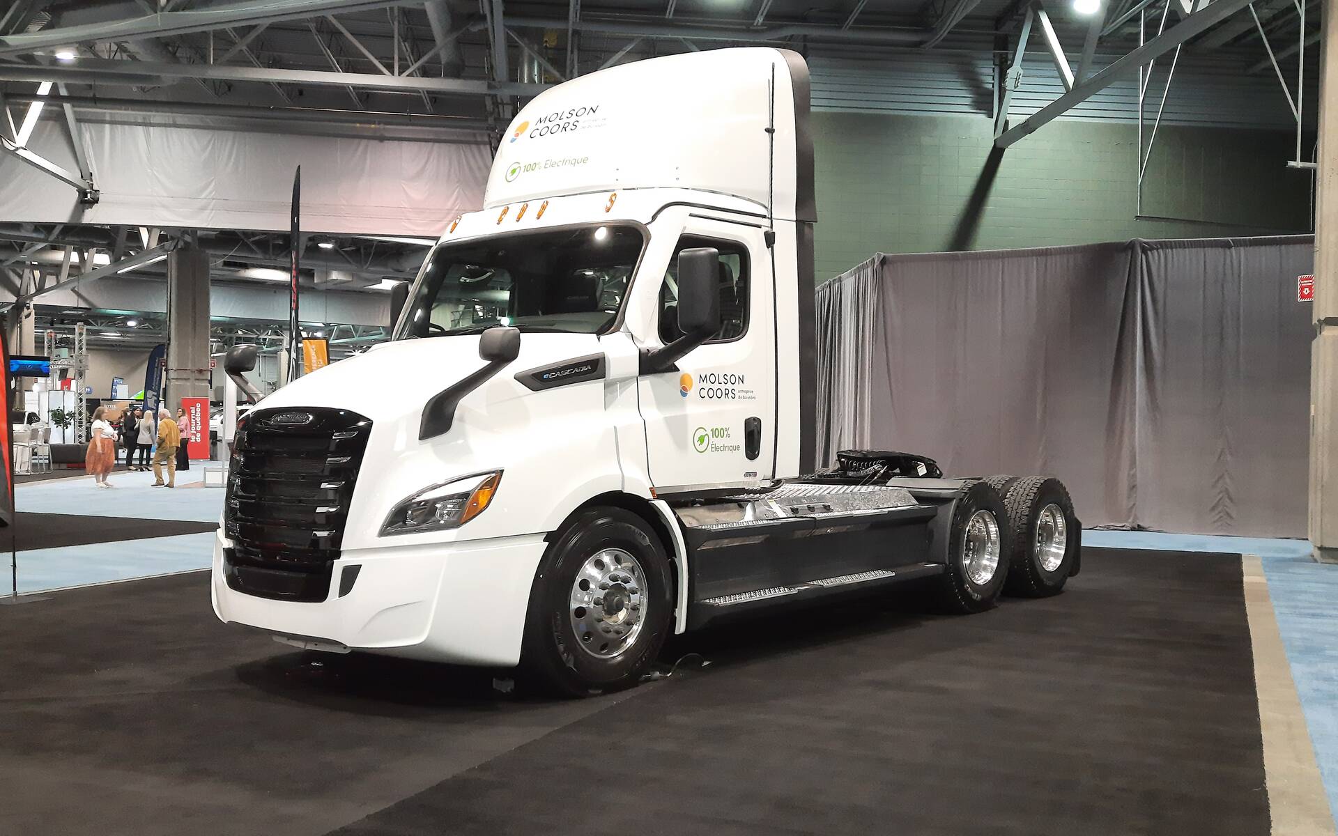 Le Salon du véhicule électrique de Québec 2023 en images 588553-le-salon-du-vehicule-electrique-de-quebec-2023-en-images