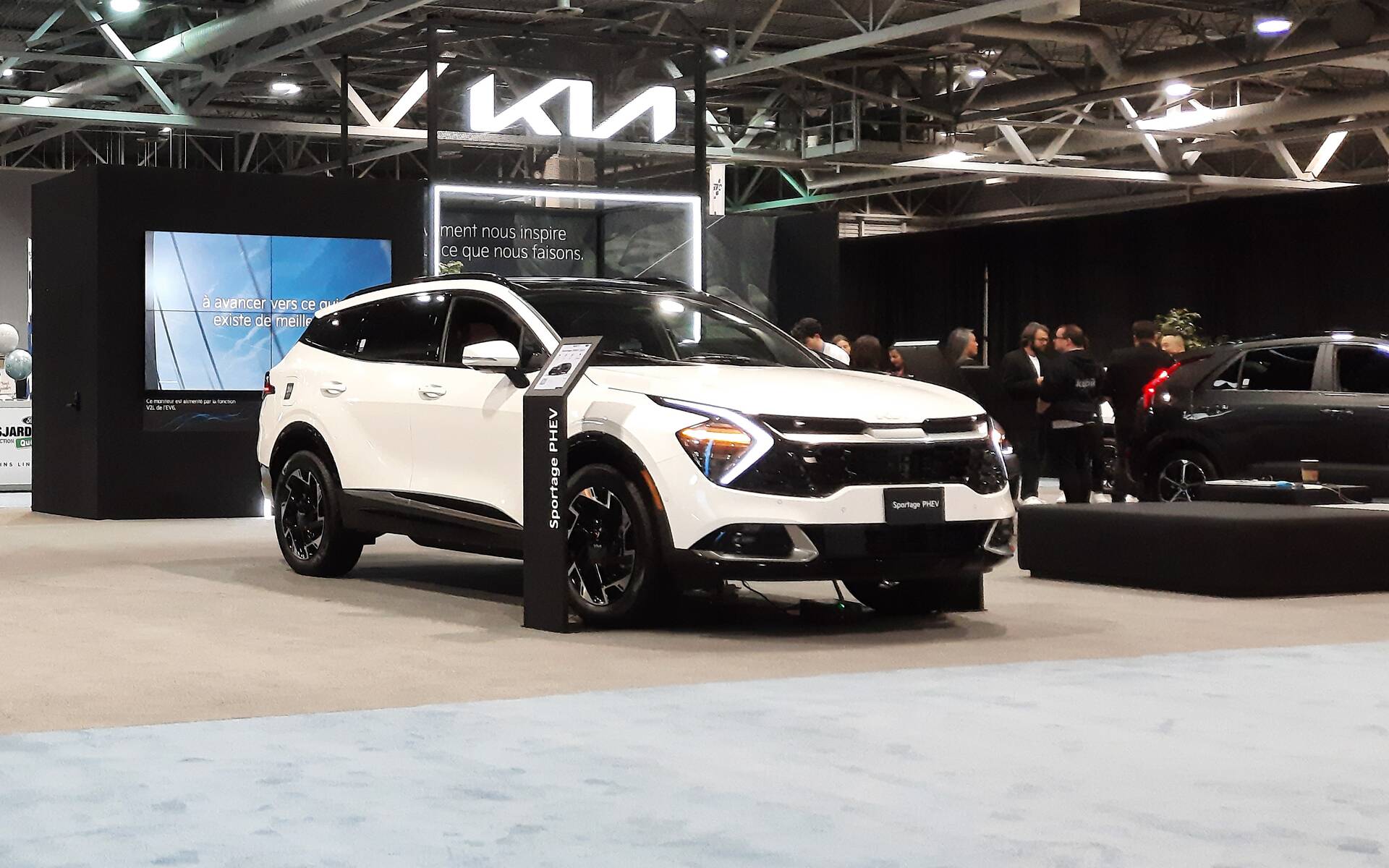 Le Salon du véhicule électrique de Québec 2023 en images 588576-le-salon-du-vehicule-electrique-de-quebec-2023-en-images