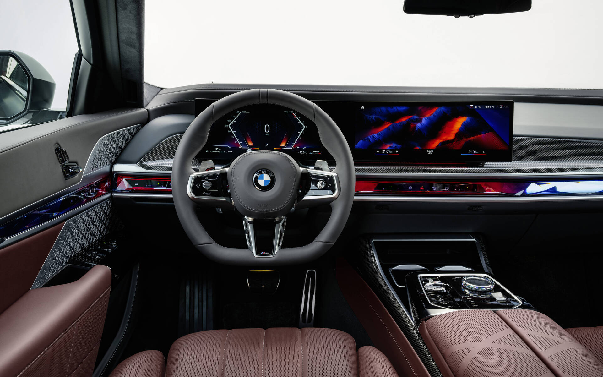 <p>BMW 760i xDrive 2023</p>