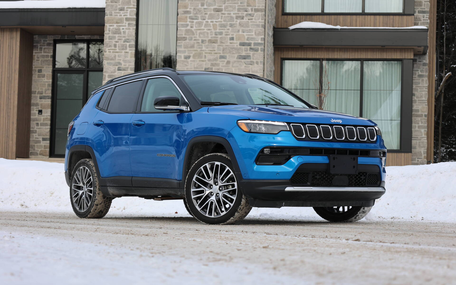 <p>Jeep Compass Limited</p>
