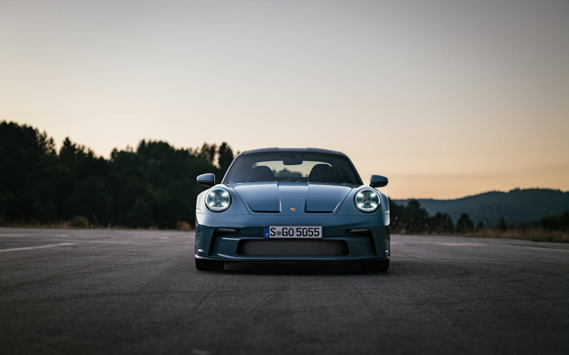 <p>Porsche 911 S/T</p>