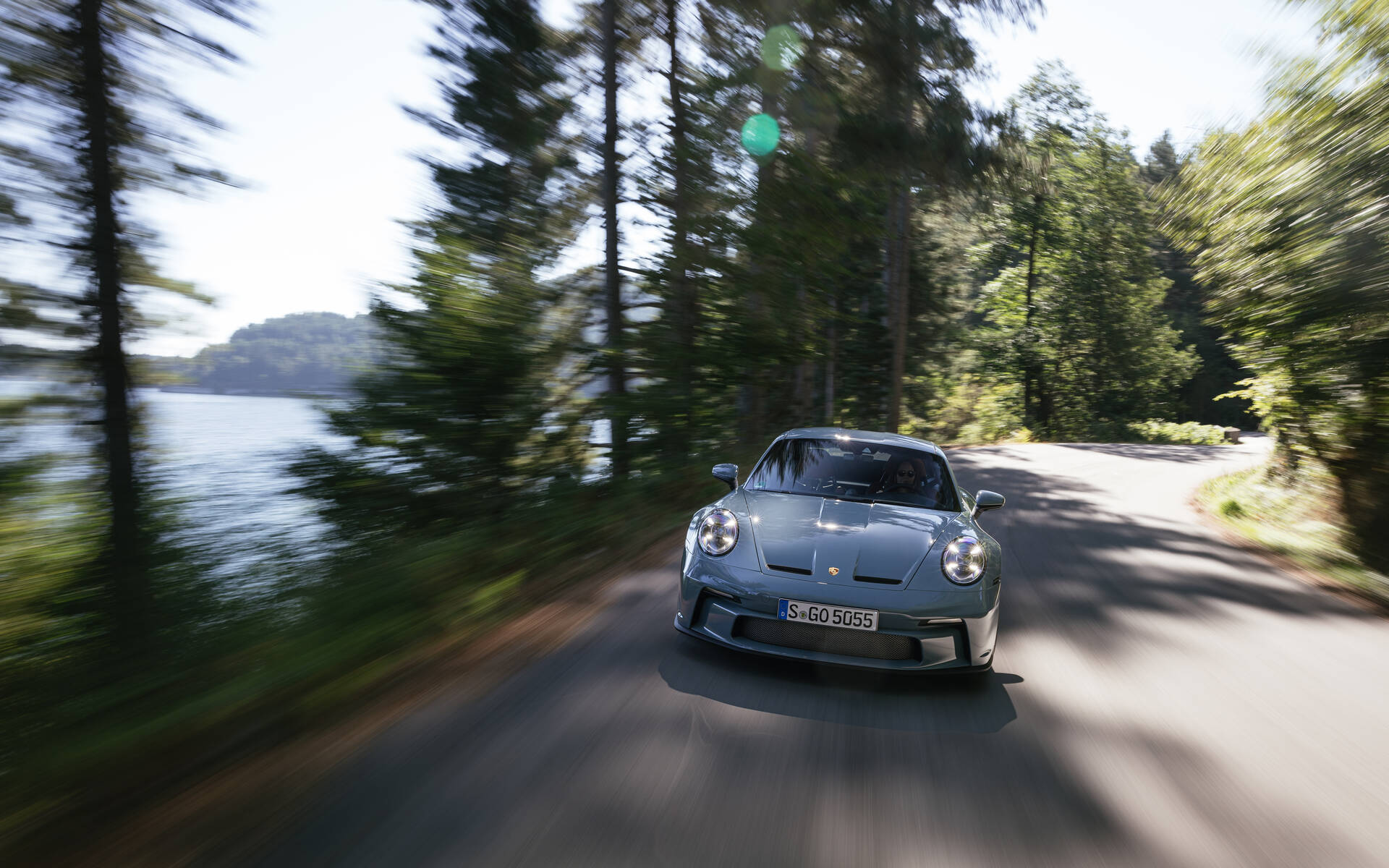 <p>Porsche 911 S/T</p>