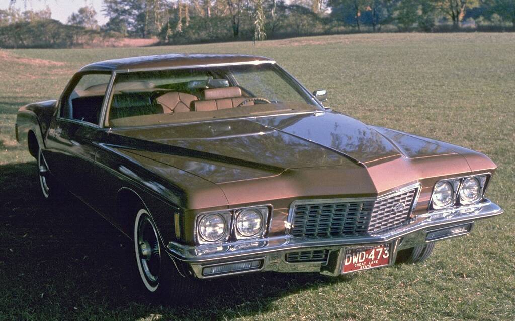 <p>Buick Riviera 1972</p>