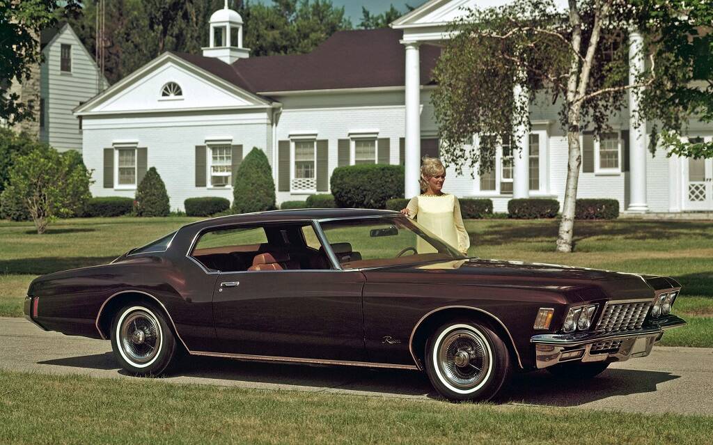 <p>Buick Riviera 1972</p>