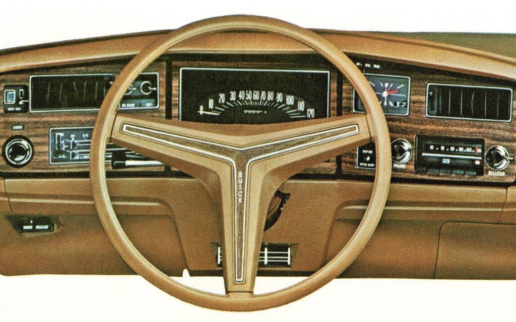 <p>Buick Riviera 1973</p>