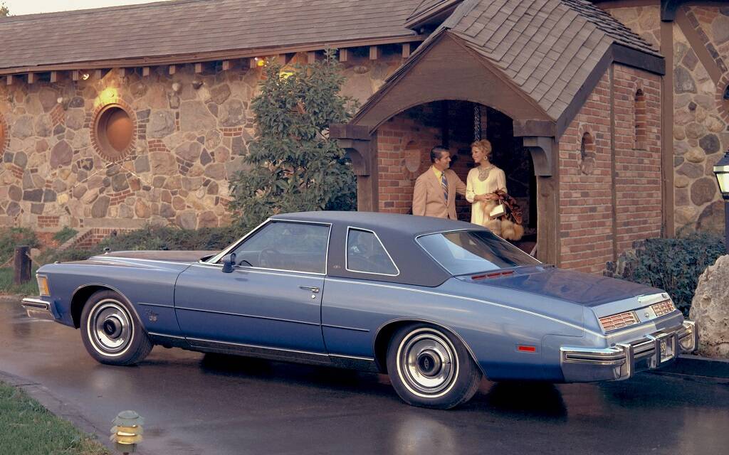 <p>Buick Riviera 1974</p>