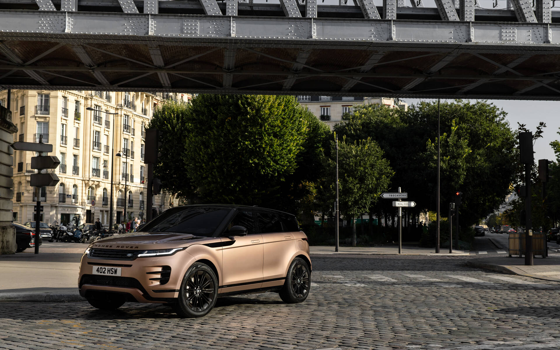 <p>JLR Range Rover Evoque 2024</p>