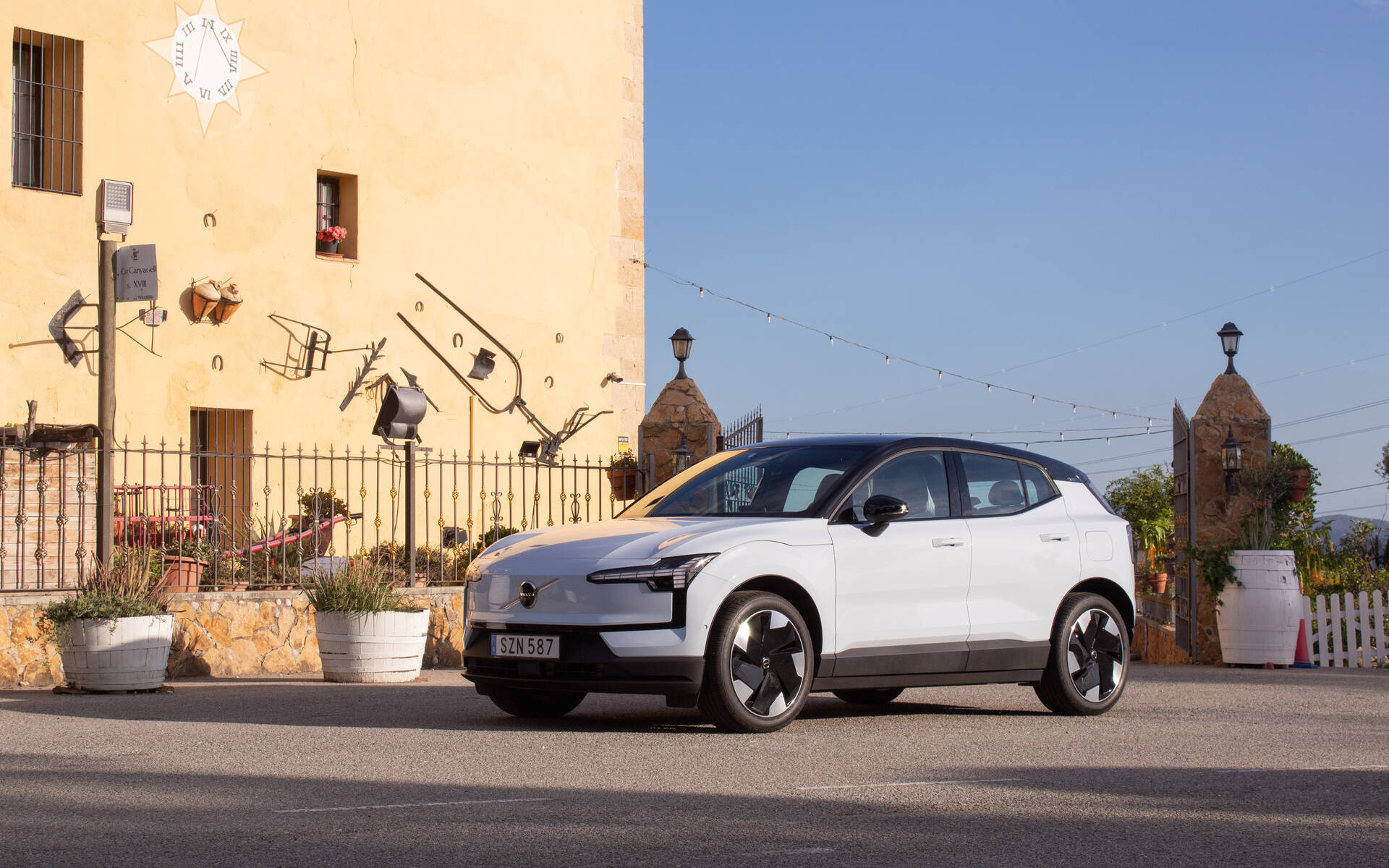 Volvo EX30 first drive: This tiny, inexpensive electric SUV is also Volvo's  quickest car ever