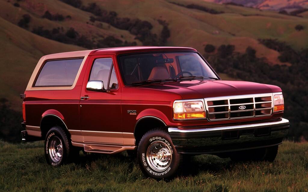 <p>Ford Bronco Eddie Bauer 1996</p>