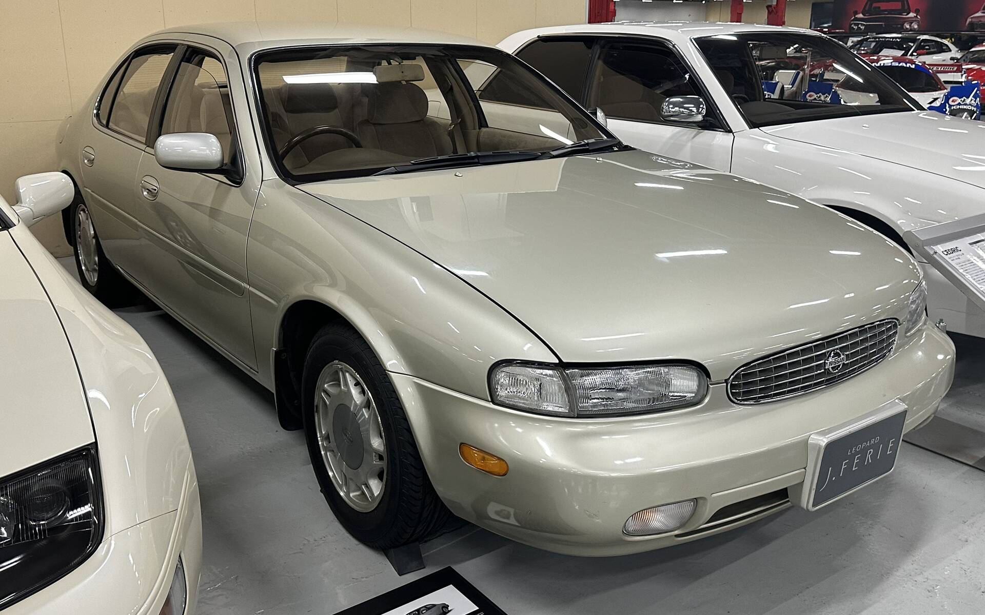 <p>Nissan Leopard J. Ferie Type L 1992</p>