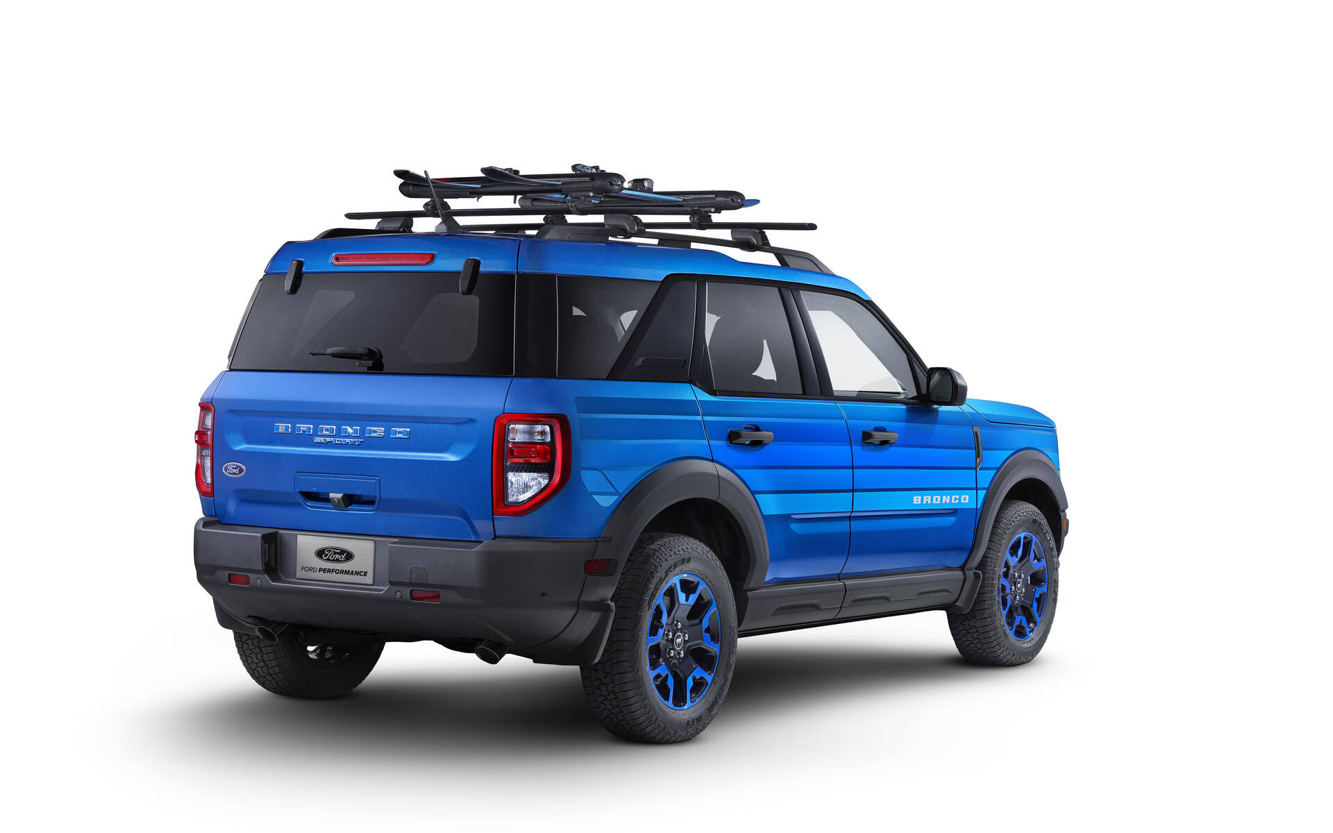 <p>Ford Bronco Sport Blue Free Wheeling</p>