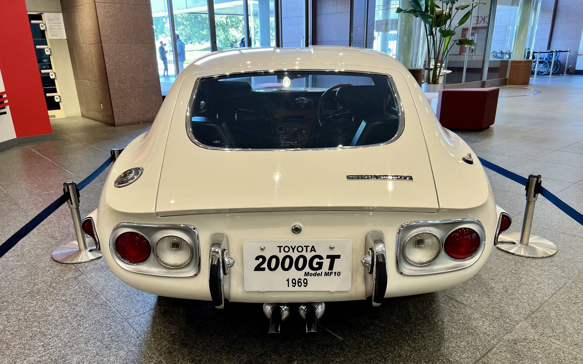 <p>Toyota 2000 GT 1969 - Musée Toyota à Nagoya au Japon</p>