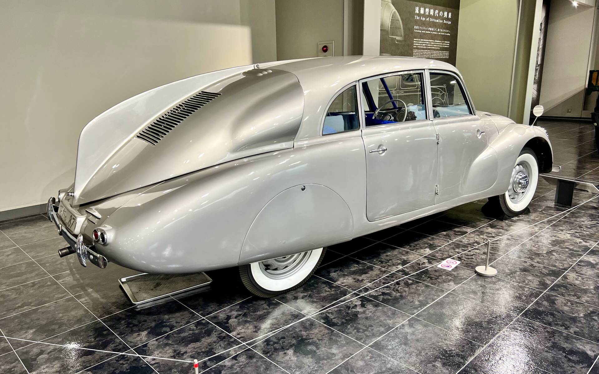 <p>Tatra Model 87&nbsp;1948 - Musée Toyota à Nagoya au Japon</p>