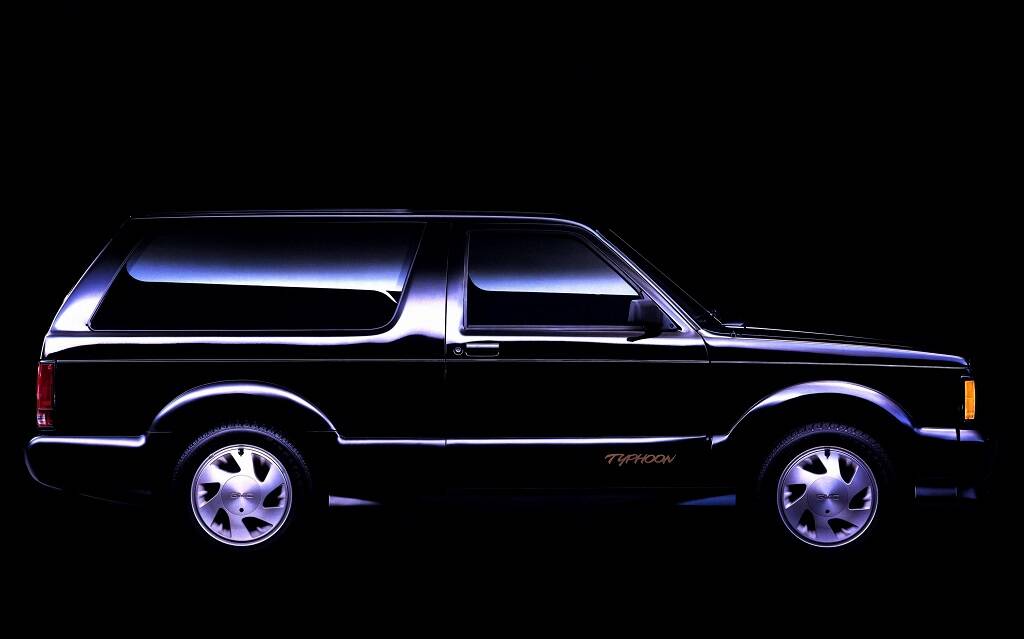 <p>GMC Typhoon</p>