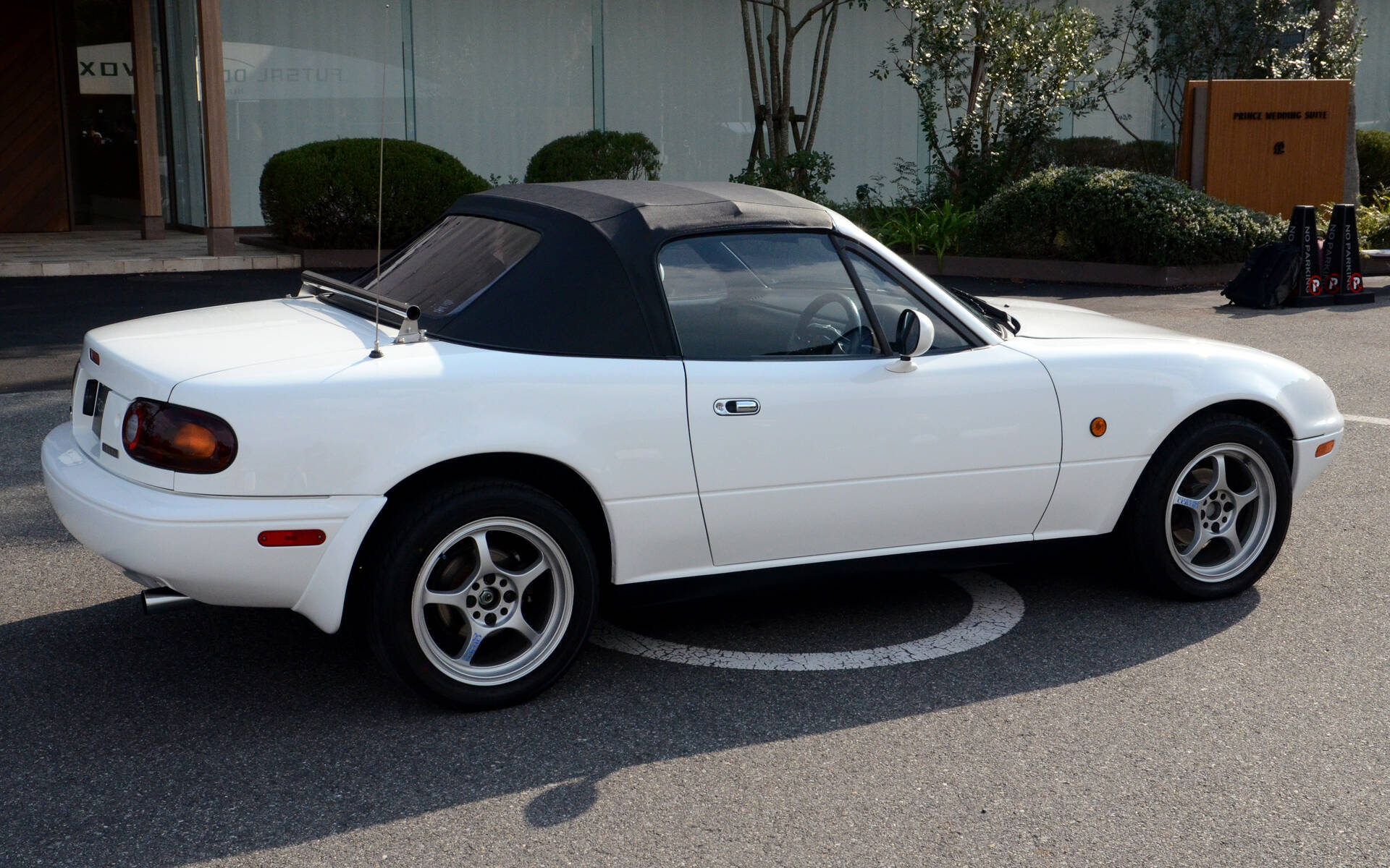 <p>Mazda MX-5&nbsp;1990 restaurée en 2020.</p>