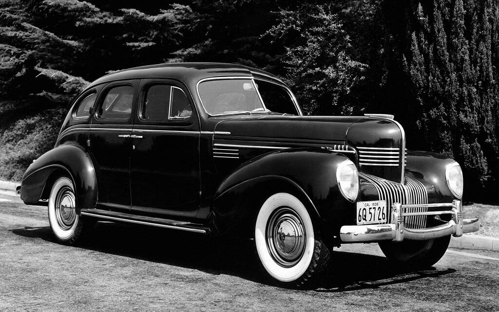 <p>Chrysler New Yorker 1939</p>