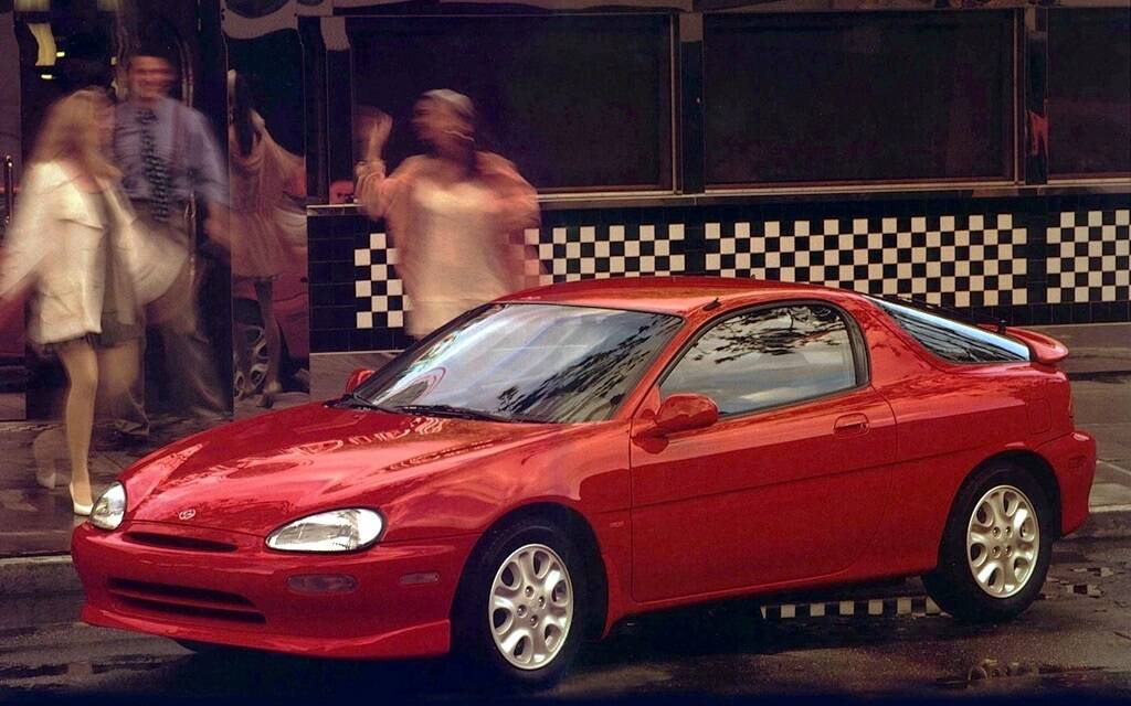 <p>Mazda MX-3&nbsp;1992</p>