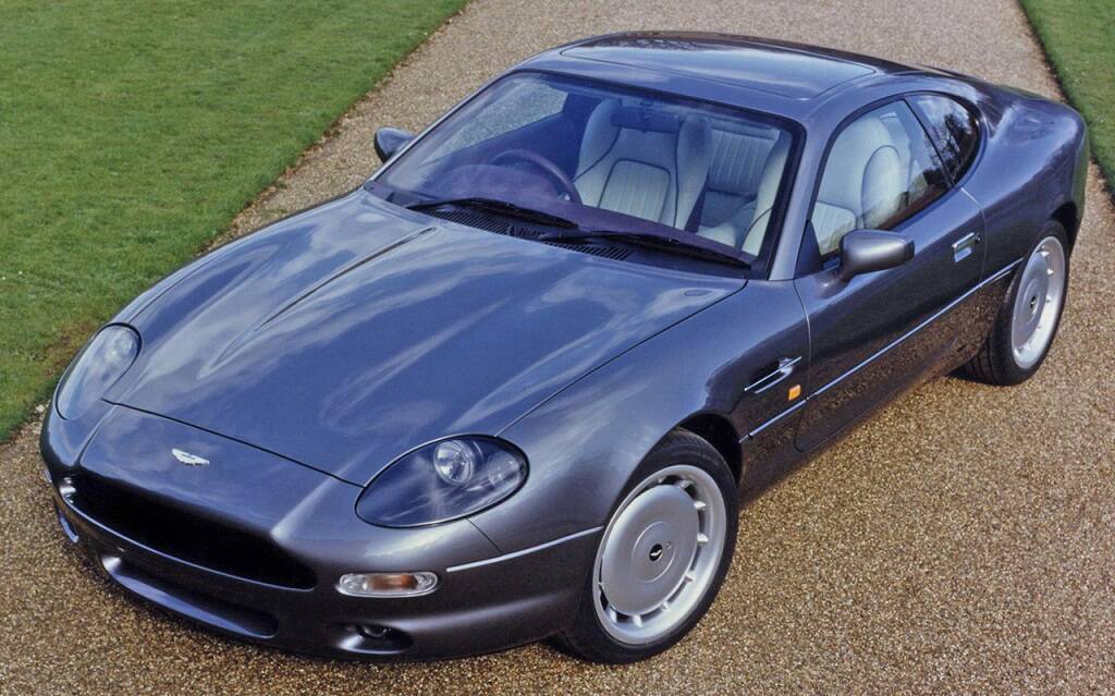 <p>Aston Martin DB7 1994</p>