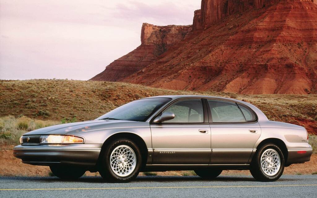 <p>Chrysler LHS 1995</p>