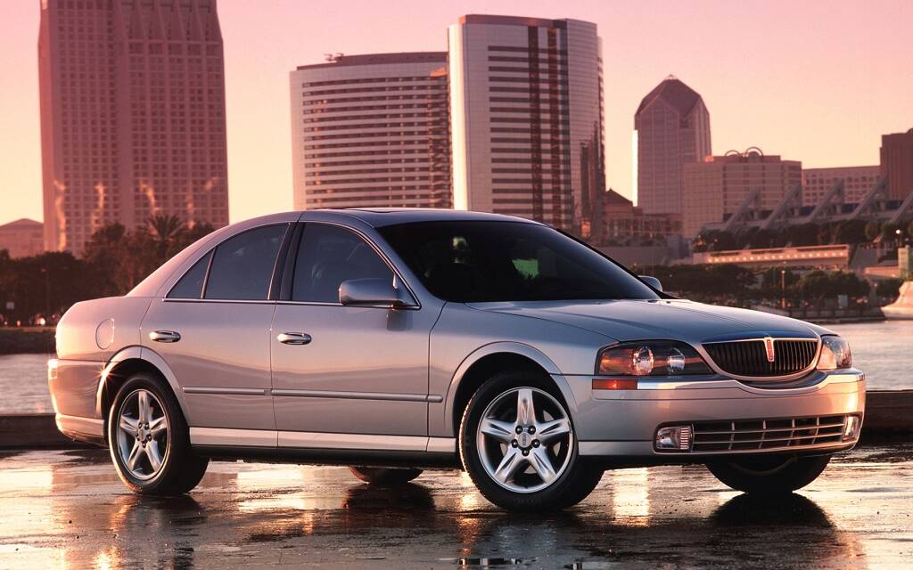 <p>Lincoln LS 1999</p>
