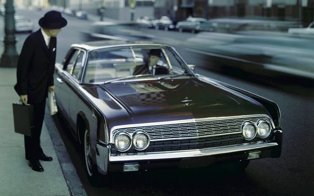 <p>Lincoln Continental 1962</p>