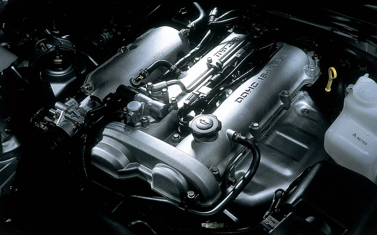 <p>Premier moteur de 1,8 litre pour la Mazda MX-5 Miata en 1994</p>
