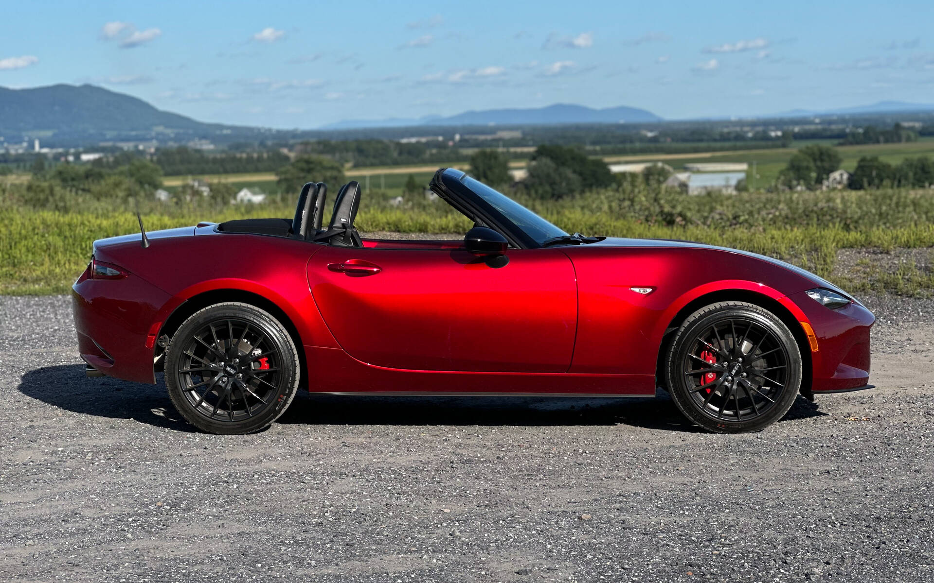 <p>Mazda MX-5 Miata GS-P 2023</p>