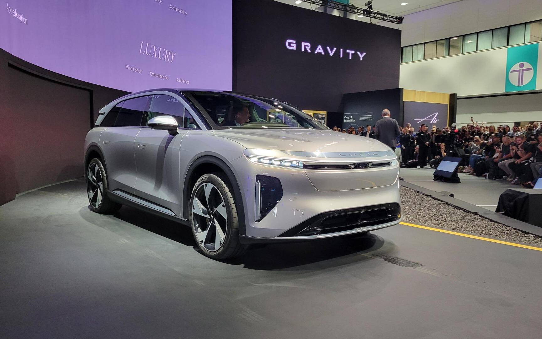 Lucid Gravity - Luxurious Electric SUV for under $80,000?