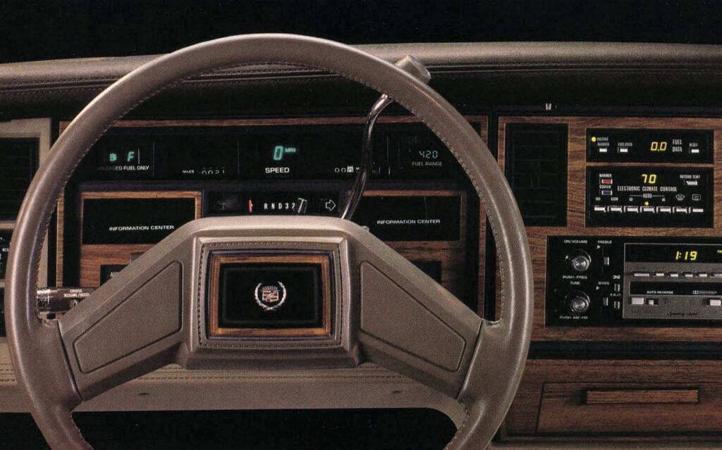Cadillac Seville 1980-85 : retour en arrière 598351-cadillac-seville-1980-85-retour-en-arriere