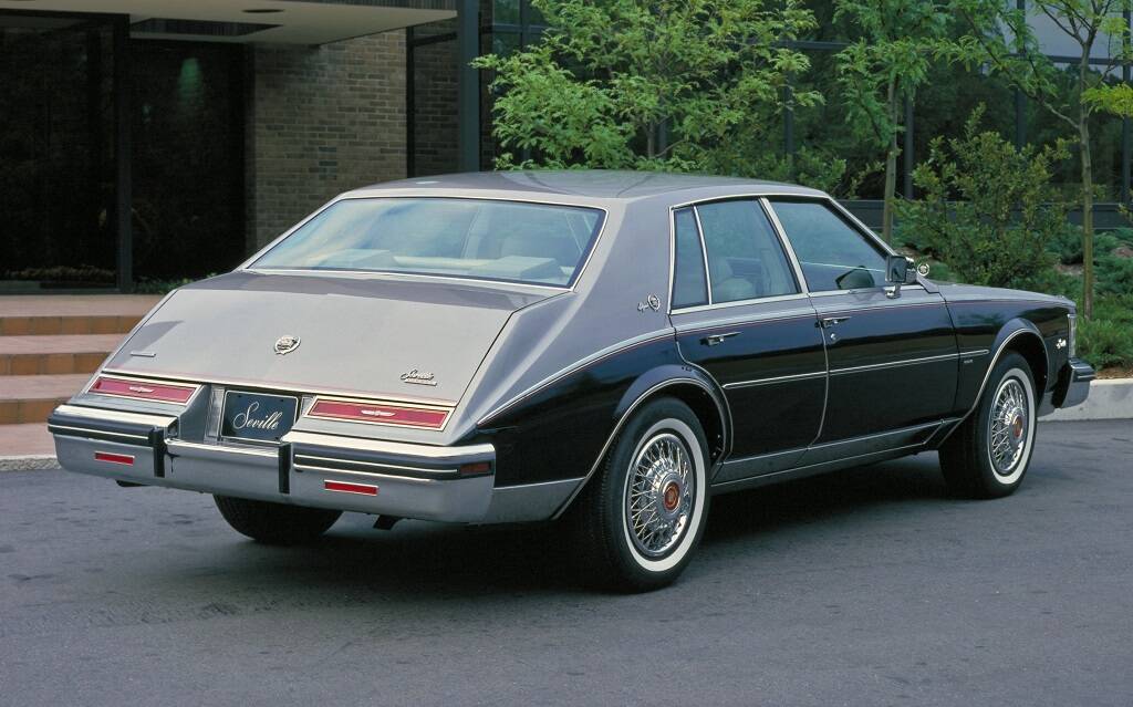 <p>Cadillac Seville Elegante 1983</p>