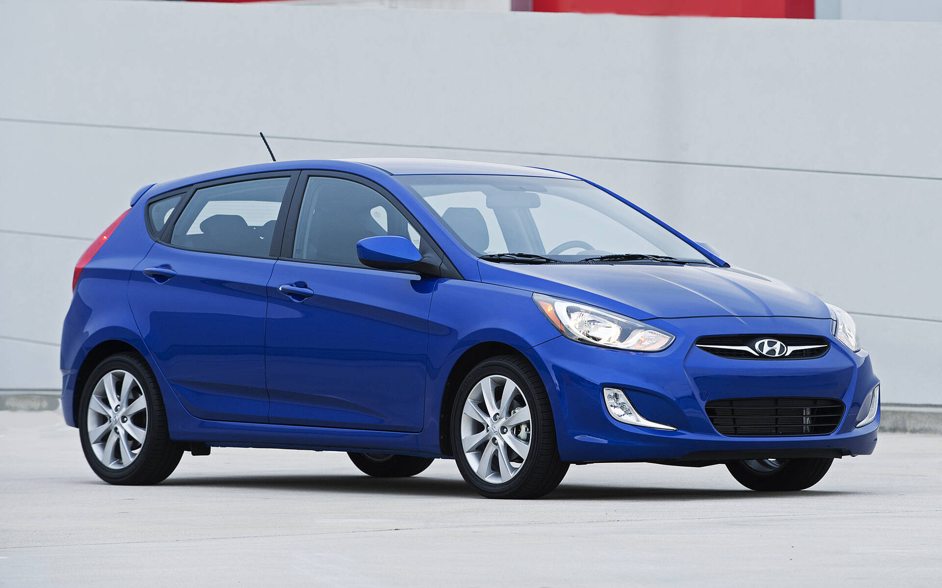 Hyundai Accent 2012