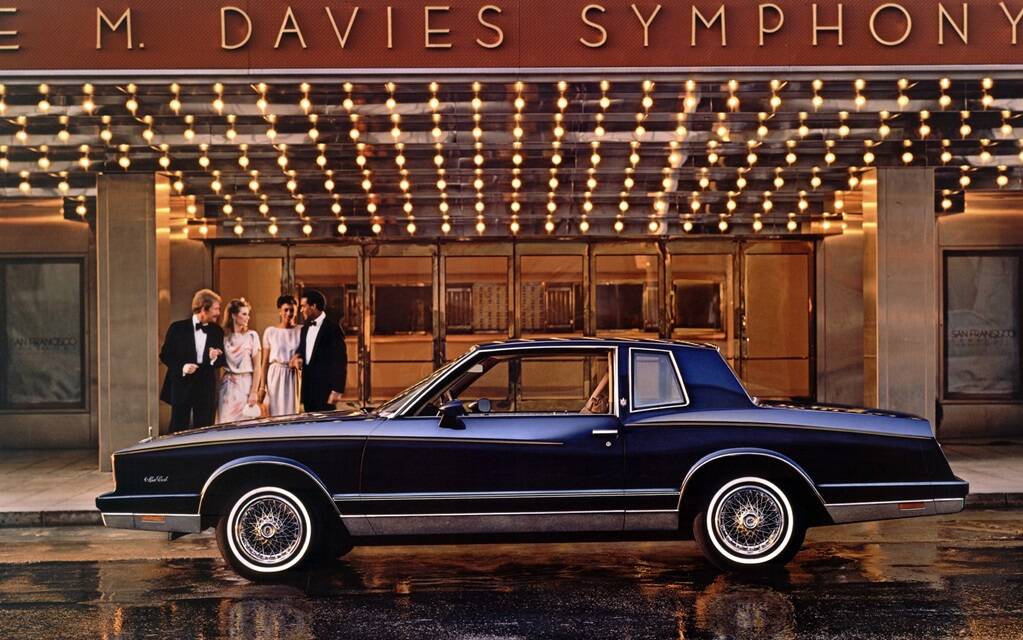 <p>Chevrolet Monte Carlo 1982</p>
