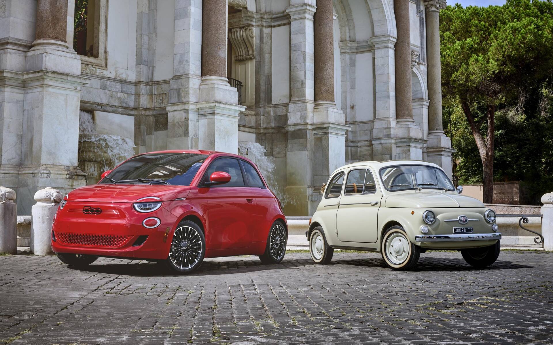 Fiat 500e 2024 : une nouvelle option électrique abordable 600156-fiat-500e-2024-une-nouvelle-option-electrique-abordable