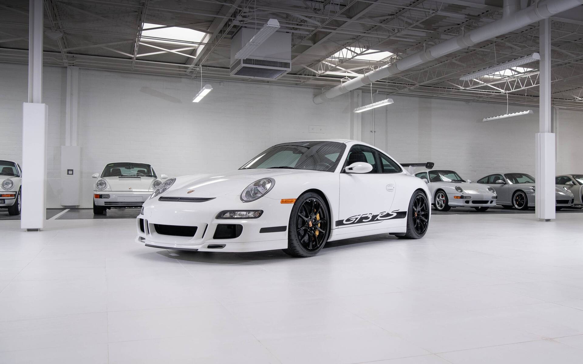 <p>Porsche 911 GT3 RS</p>