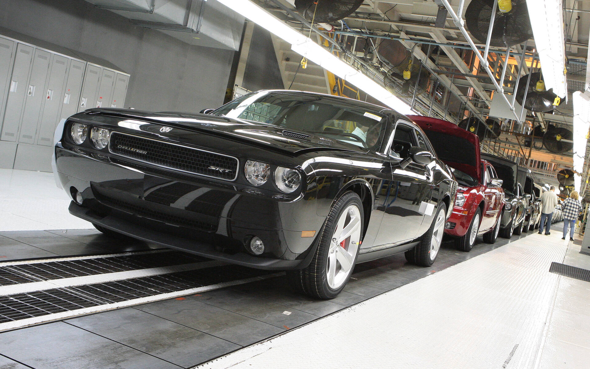 <p>Début de production de la Challenger SRT8.</p>