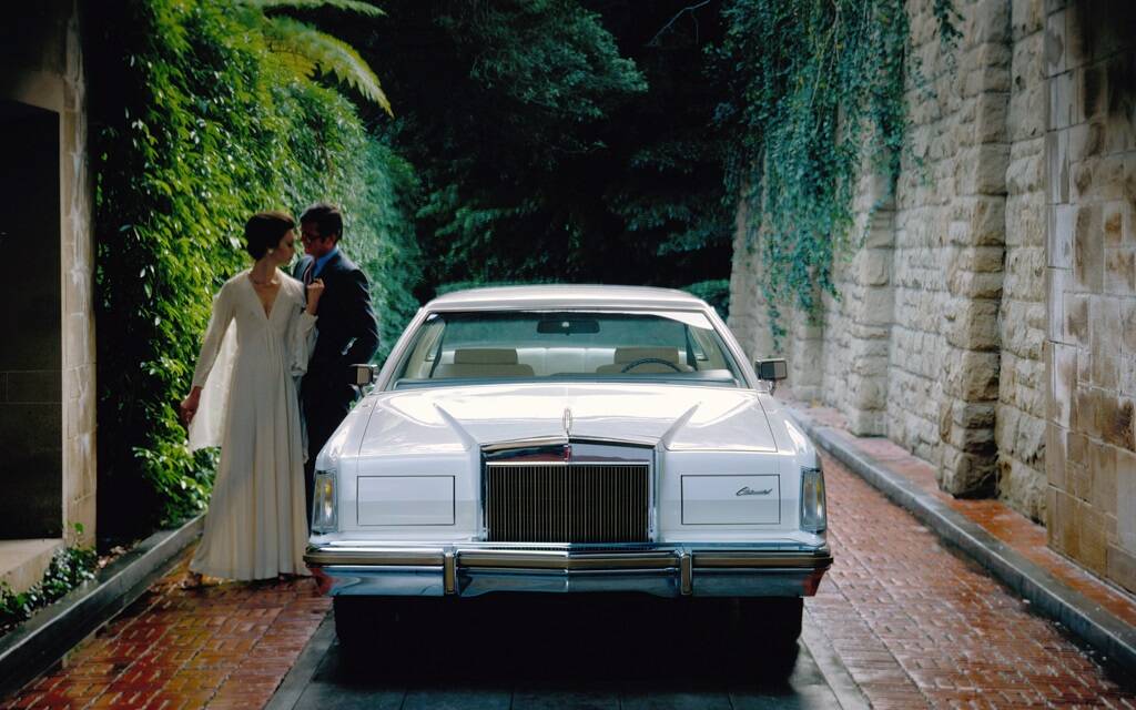 <p>Lincoln Continental Mark V 1979</p>