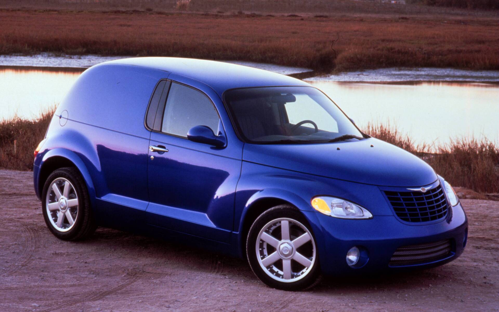 <p>Chrysler Panel Cruiser Concept 2000</p>